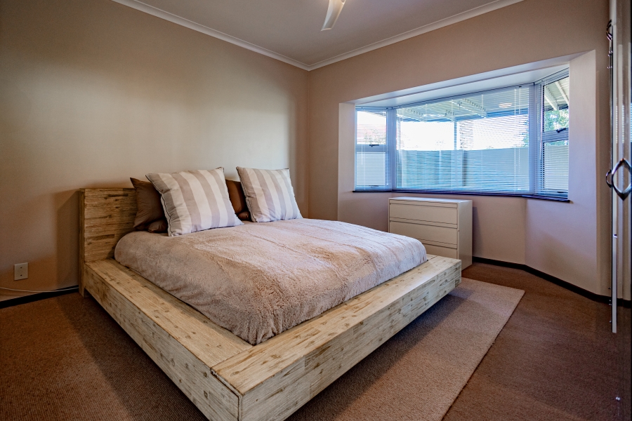 3 Bedroom Property for Sale in Kenridge Western Cape